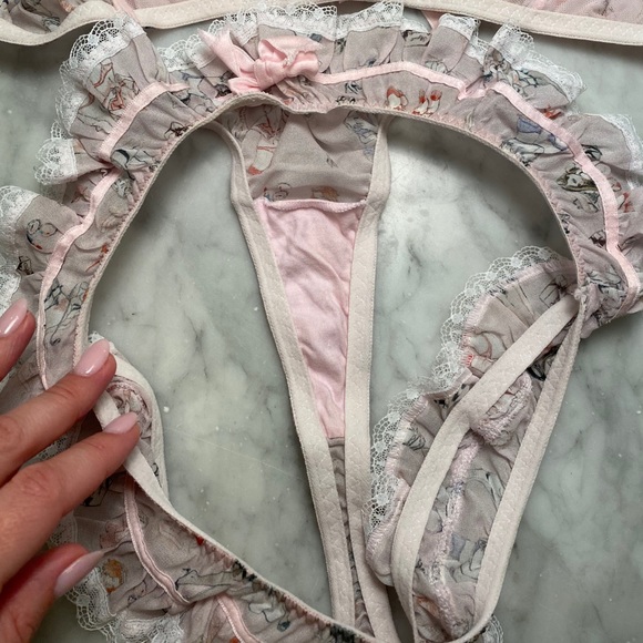 Agent Provocateur Cinta Soft Cup Bra & Tho… - Picture 9 of 9
